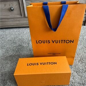 New Louis Vuitton Orange Gift Bag and Box